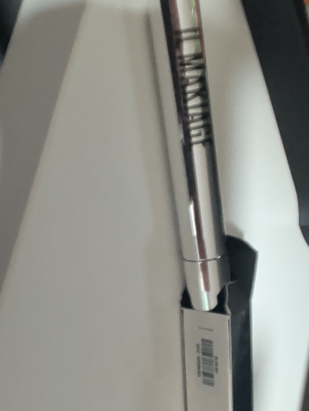IL MAKIAGE Silver Metallic Mascara Tube